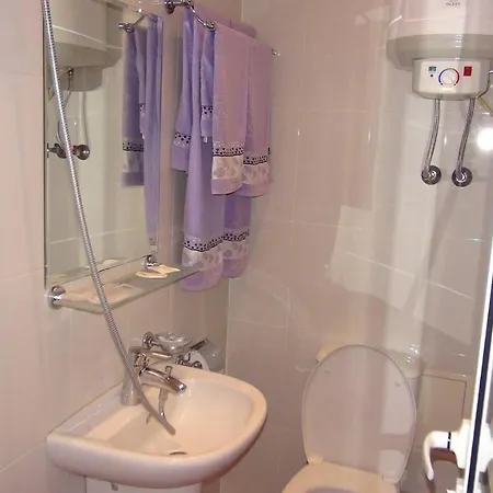 Hotel семеен лъки